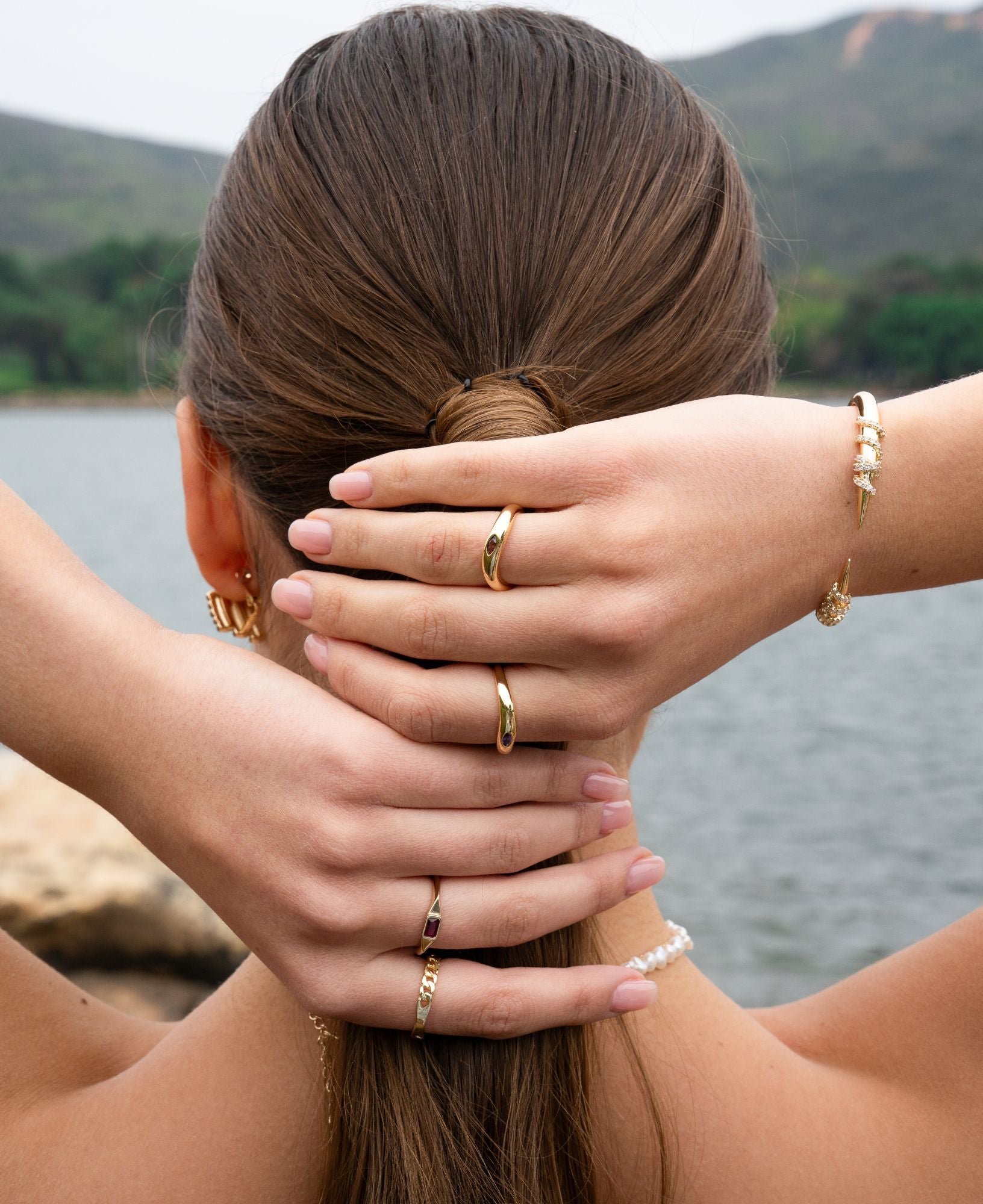 Winnie Baguette Signet Ring