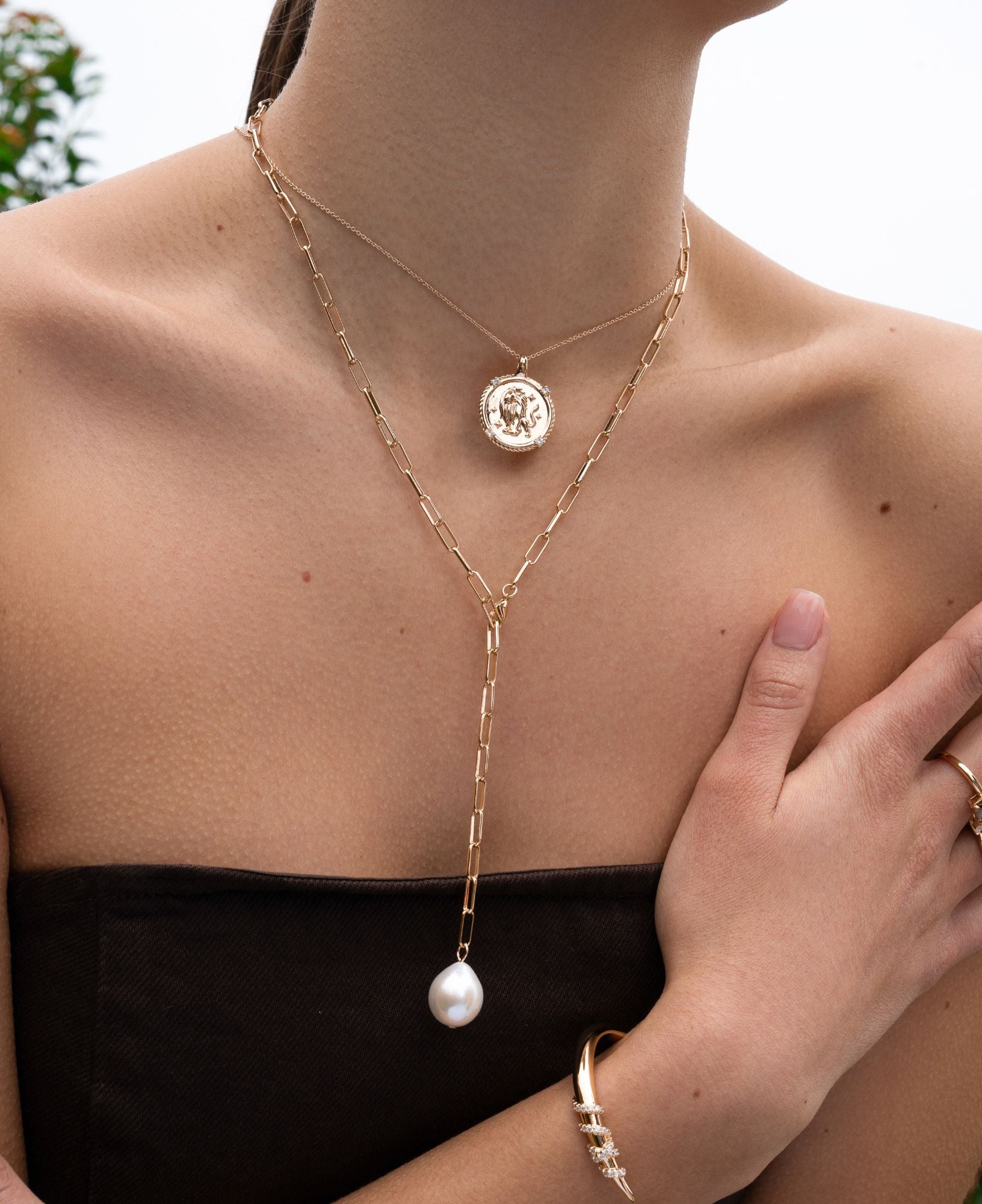 Leo Horoscope Gold Pendant Necklace