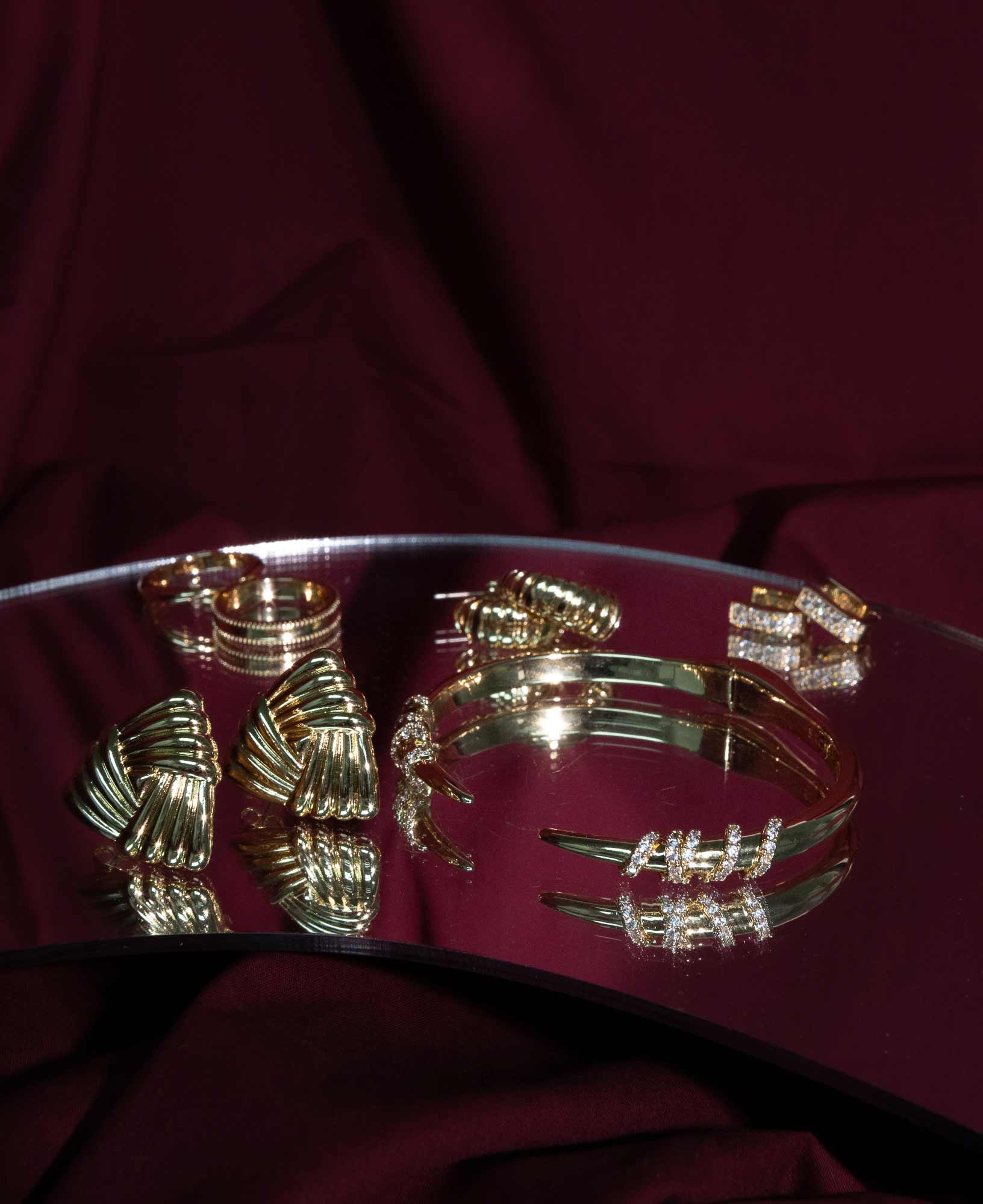 Vesper CZ Twist Cluster Claw Bangle