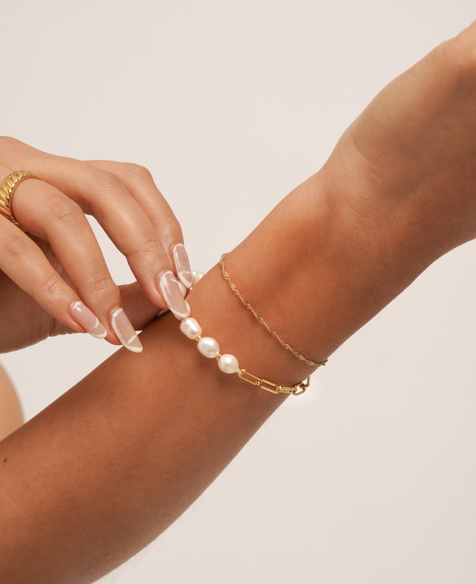 Tegan Pearl Paper Clip Bracelet
