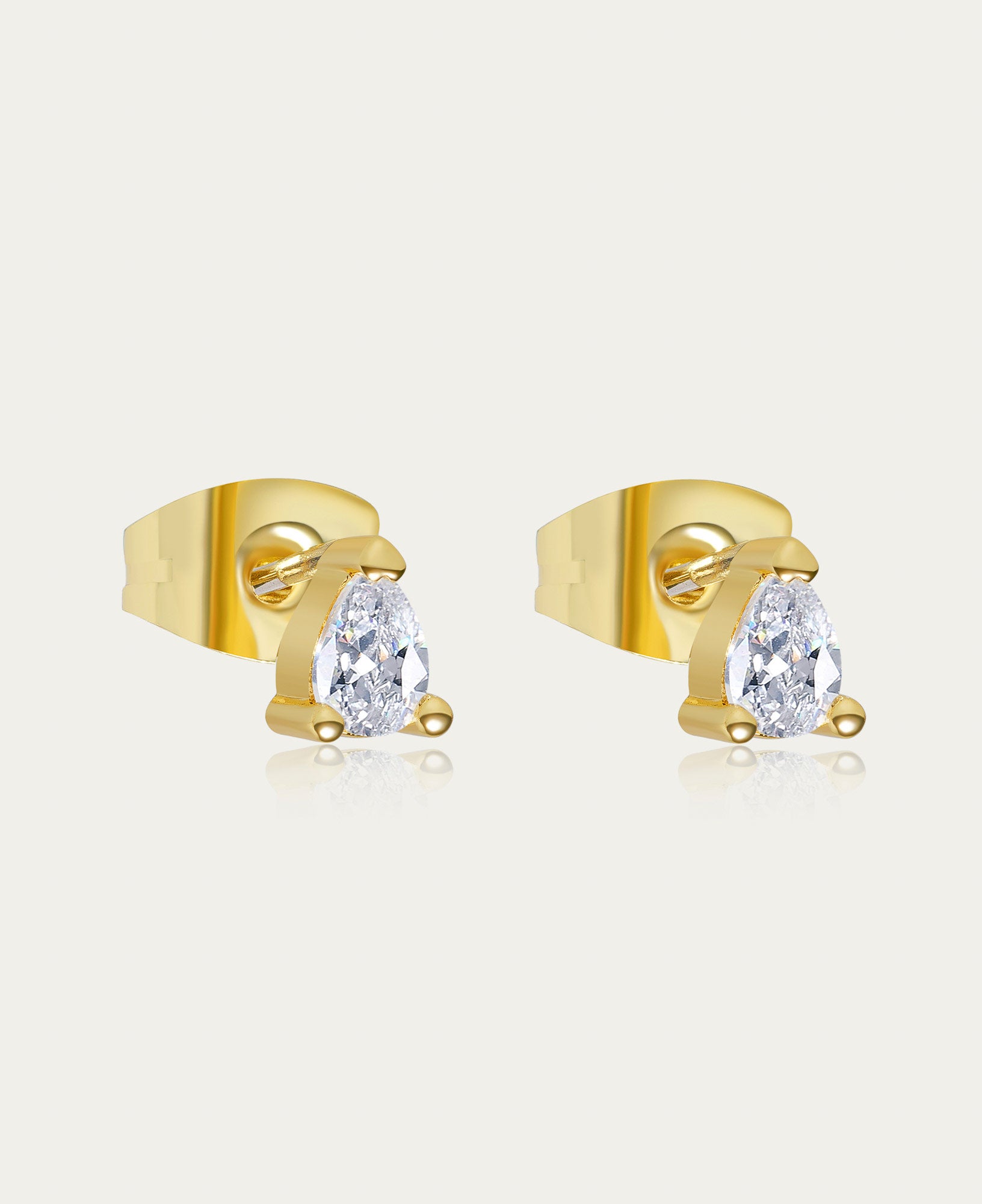 product image of veva pearl-cut 14k gold studs